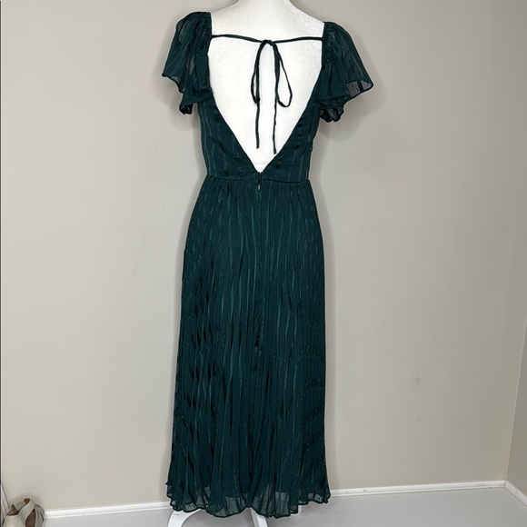 Lulu's Green Wrap Bodice Metalic Thread Party Dance Date Night Midi Dress S - Picture 2 of 16